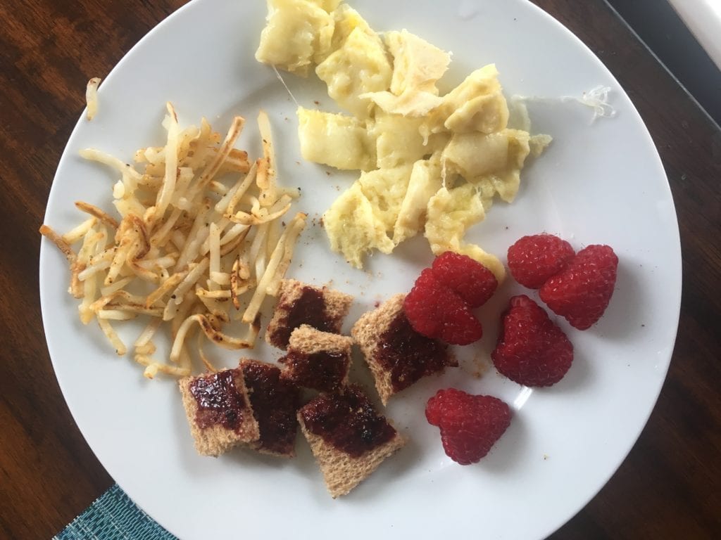 Easy Toddler Meal Idea  - Cheesy eggs, hash browns, toast & raspberries